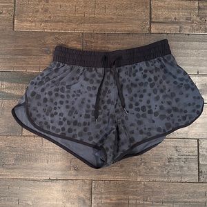 Stori shorts